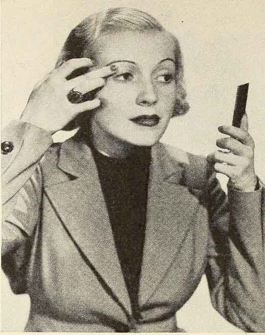 The-Secrets-of-applying-1930s-Eye-Makeup--eye-shadow